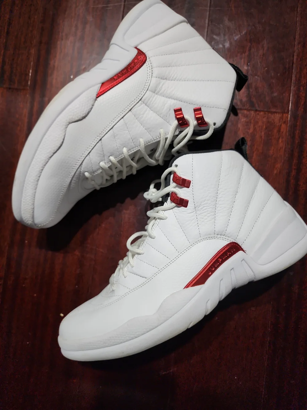 Nike Air Jordan 12 Retro Twist Size 10.5